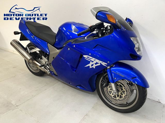 honda - cbr-1100--xx-super-blackbird
