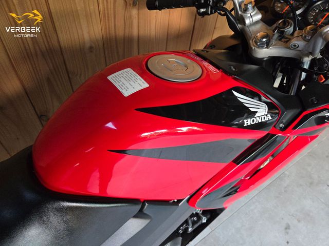 honda - cbr-125-r
