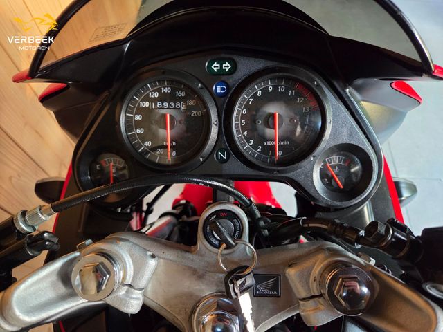 honda - cbr-125-r