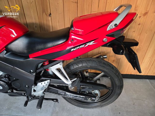 honda - cbr-125-r