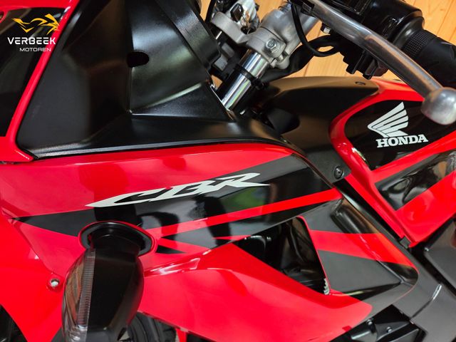 honda - cbr-125-r