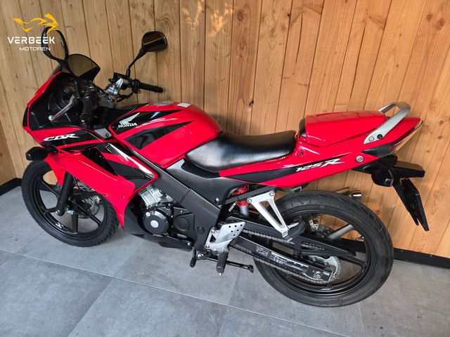 honda - cbr-125-r