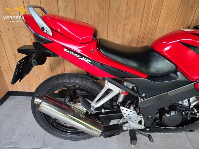 honda - cbr-125-r
