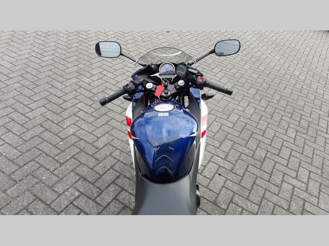 honda - cbr-250-r