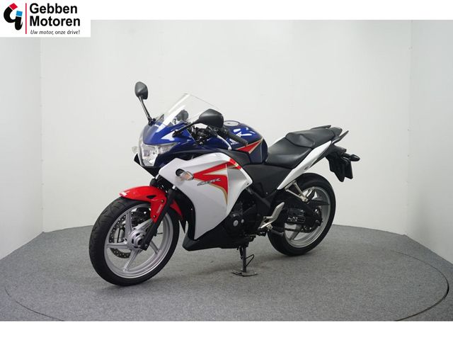 honda - cbr-250-r