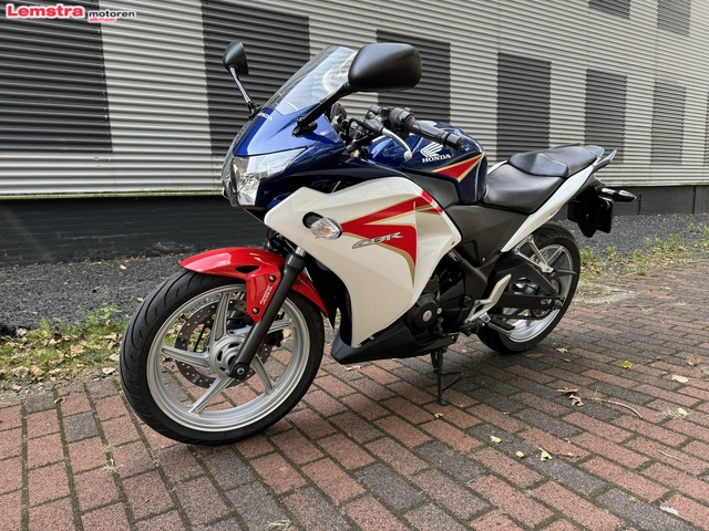 honda - cbr-250-r-c-abs