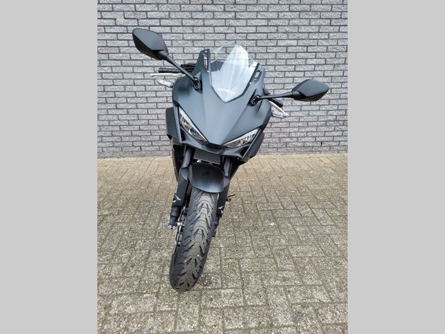 honda - cbr-500-r