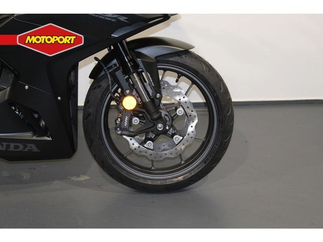 honda - cbr-500-r