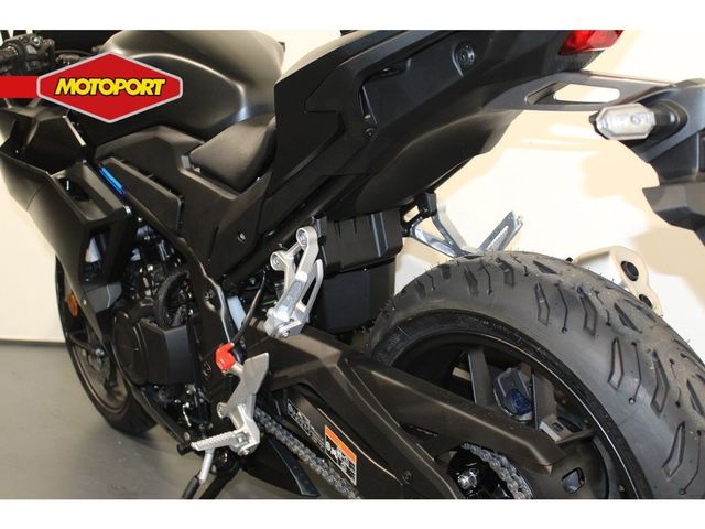 honda - cbr-500-r