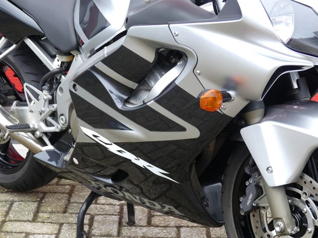 honda - cbr-600-f