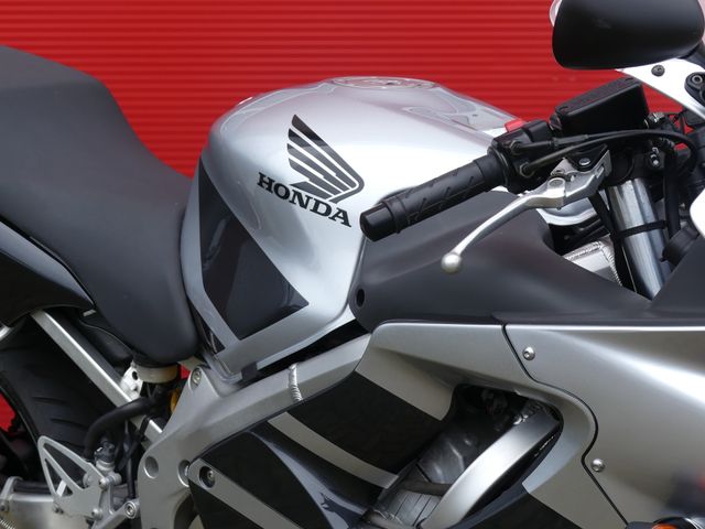 honda - cbr-600-f