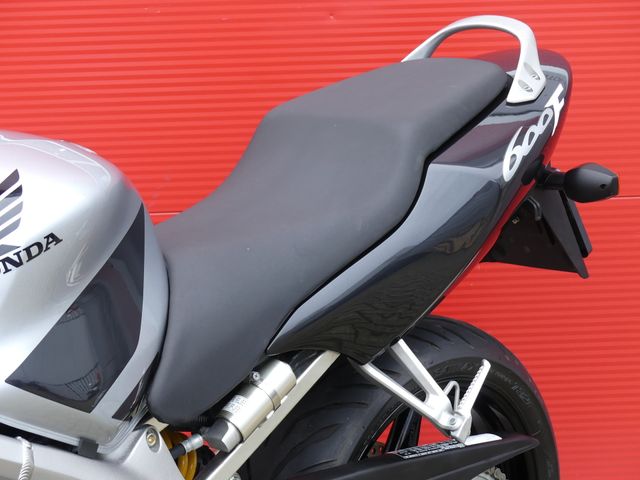 honda - cbr-600-f