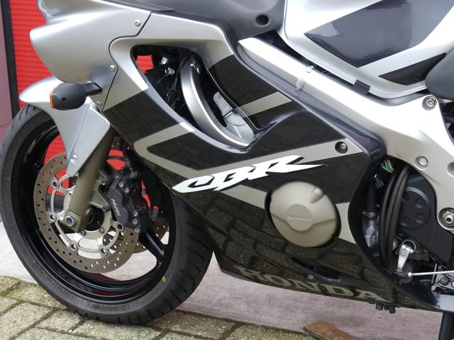 honda - cbr-600-f