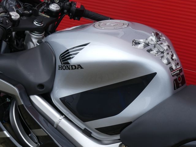 honda - cbr-600-f