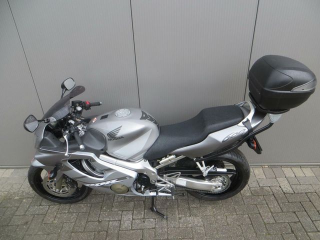 honda - cbr-600-f