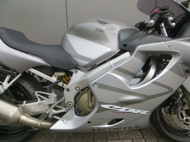 honda - cbr-600-f