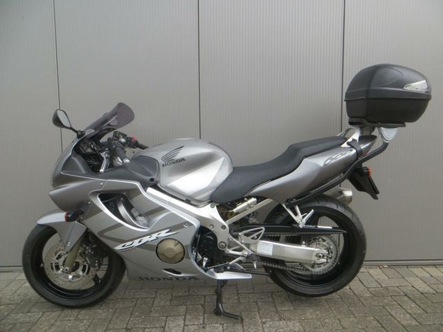 honda - cbr-600-f