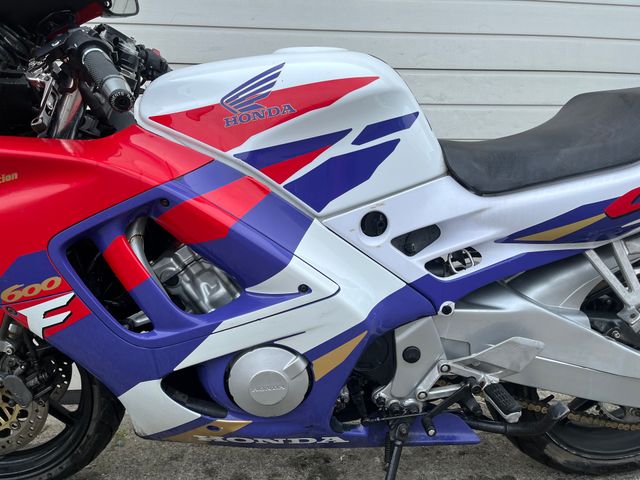 honda - cbr-600-f