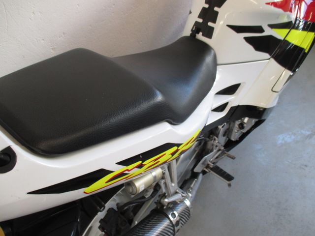 honda - cbr-600-f