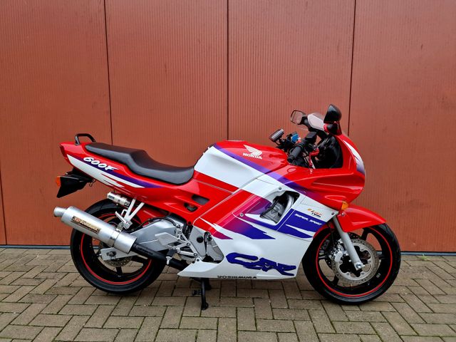 honda - cbr-600-f