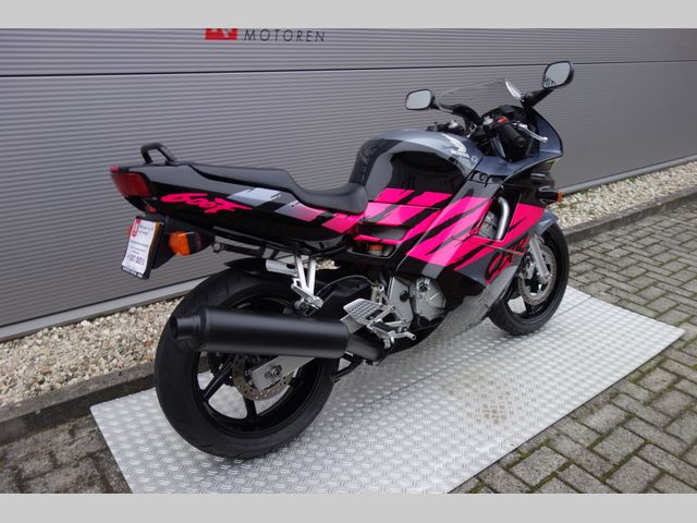 honda - cbr-600-f