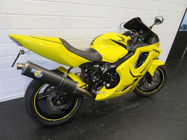 honda - cbr-600-f