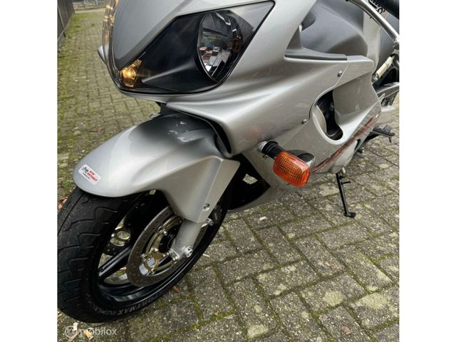 honda - cbr-600-f