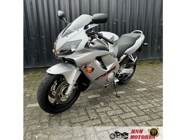 honda - cbr-600-f