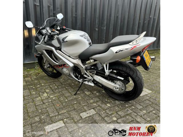 honda - cbr-600-f