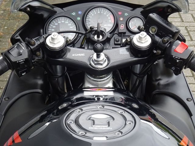 honda - cbr-600-f