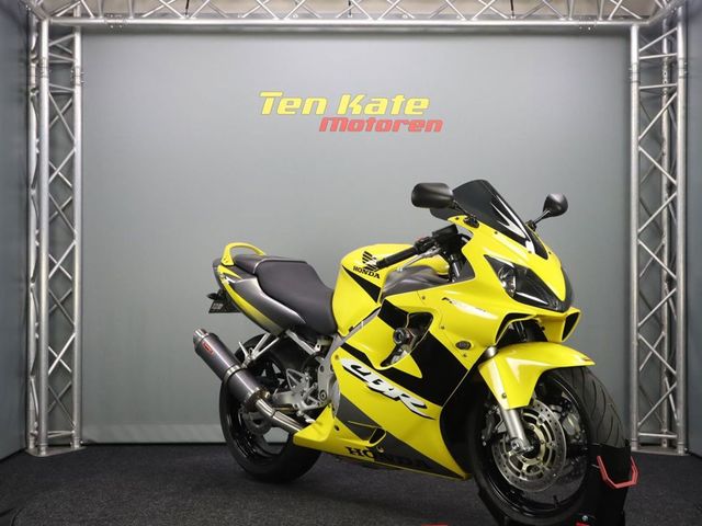 honda - cbr-600-f
