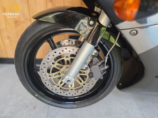 honda - cbr-600-f
