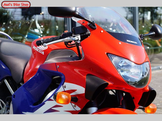 honda - cbr-600-f