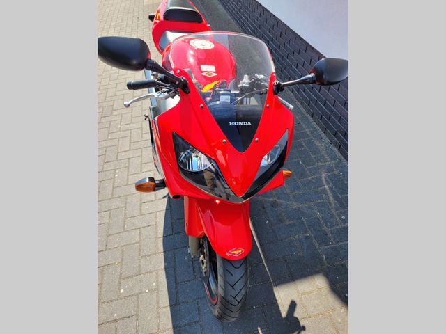 honda - cbr-600-fs--sport