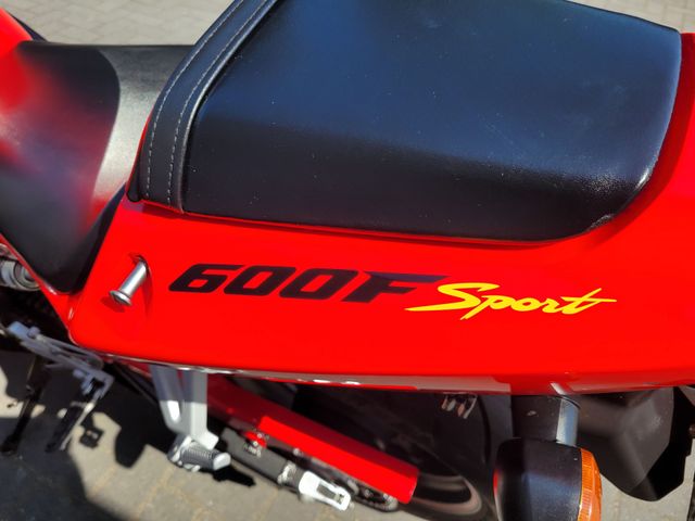 honda - cbr-600-fs--sport