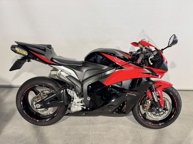 honda - cbr-600-rr