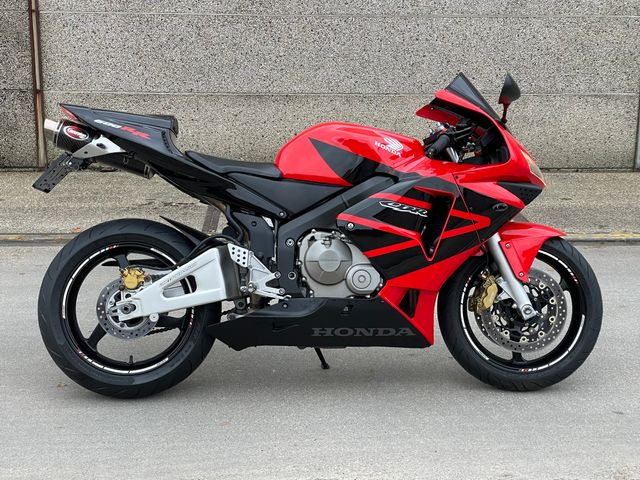 honda - cbr-600-rr