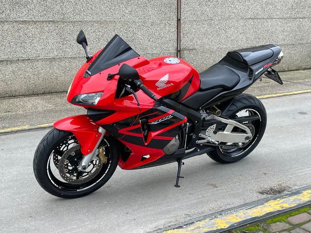 honda - cbr-600-rr