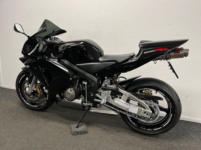 honda - cbr-600-rr