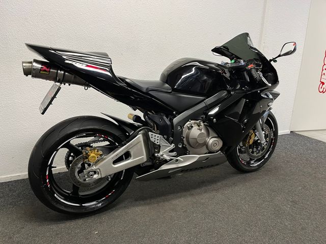 honda - cbr-600-rr