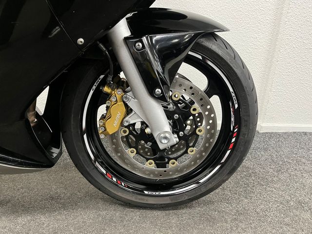 honda - cbr-600-rr