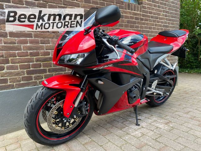 honda - cbr-600-rr