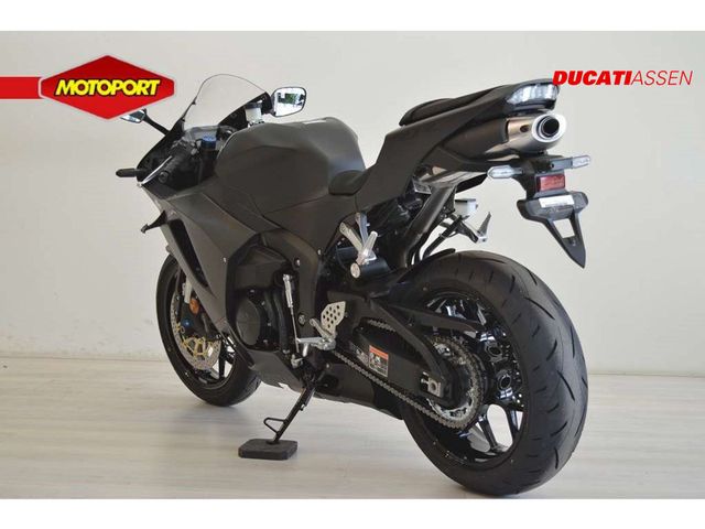 honda - cbr-600-rr