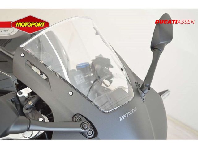 honda - cbr-600-rr