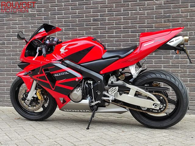 honda - cbr-600-rr