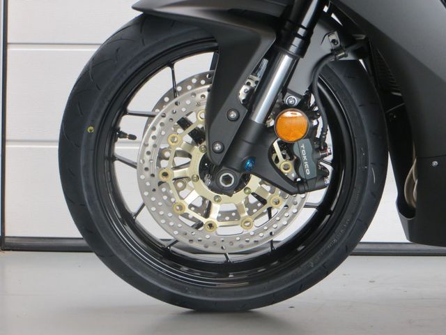 honda - cbr-600-rr