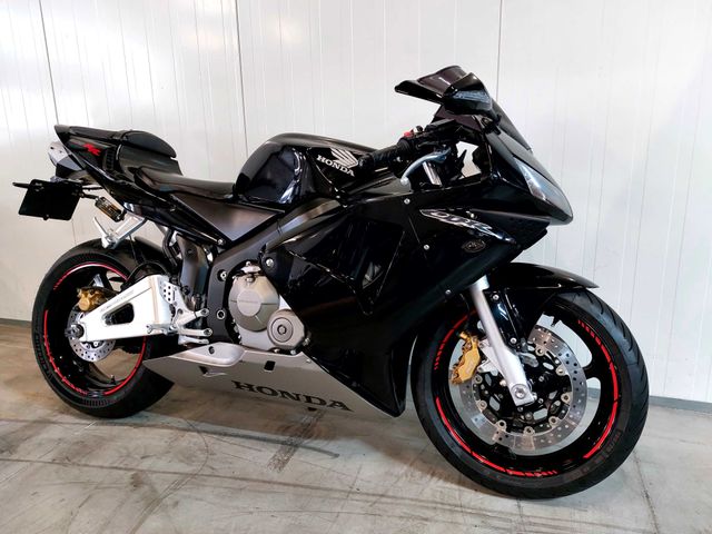 honda - cbr-600-rr