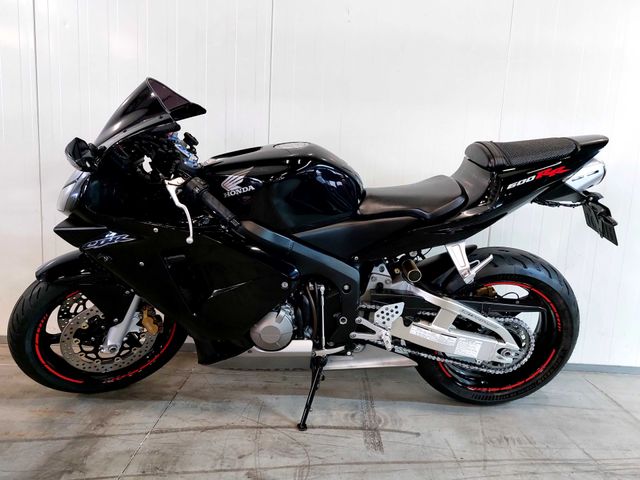 honda - cbr-600-rr