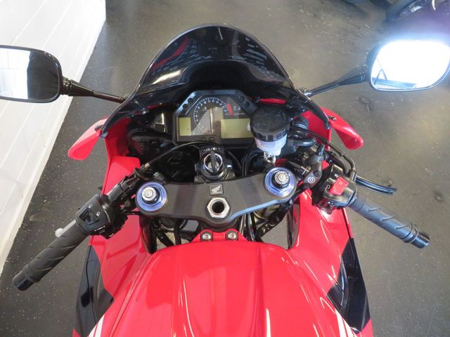 honda - cbr-600-rr