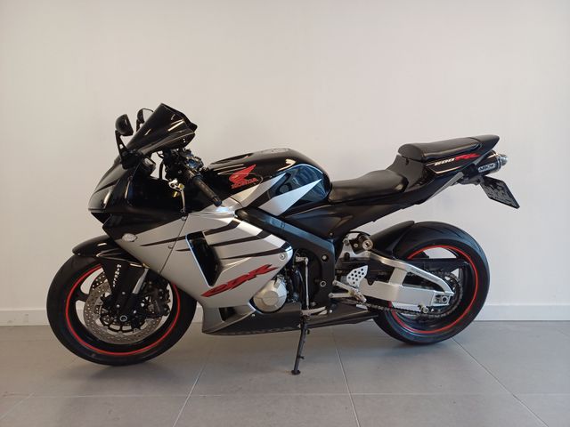 honda - cbr-600-rr